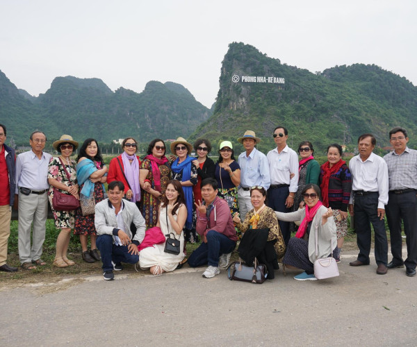 Tour Phong Nha 1 Ngay