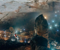 Tour Quảng Bình 3 ngày 2 đêm từ TP HCM: Động Phong Nha – Động Thiên Đường – Công viên Ozo – Vũng Chùa – Đá Nhảy