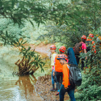 Tourthunglungsinhtonhangthuycung4