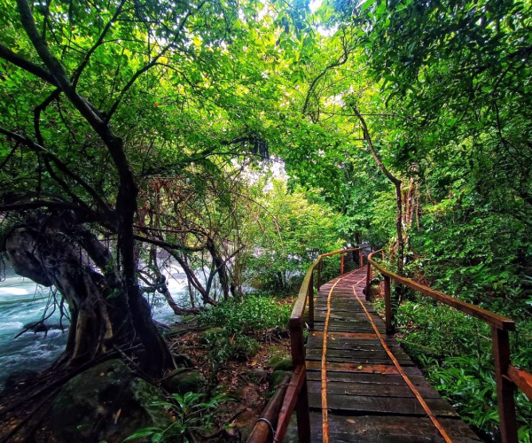 Toursuoimoocquangbinh