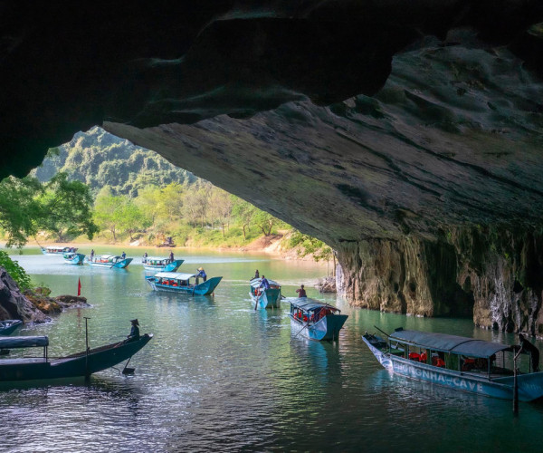 Tourquangbinhduthuyensongson